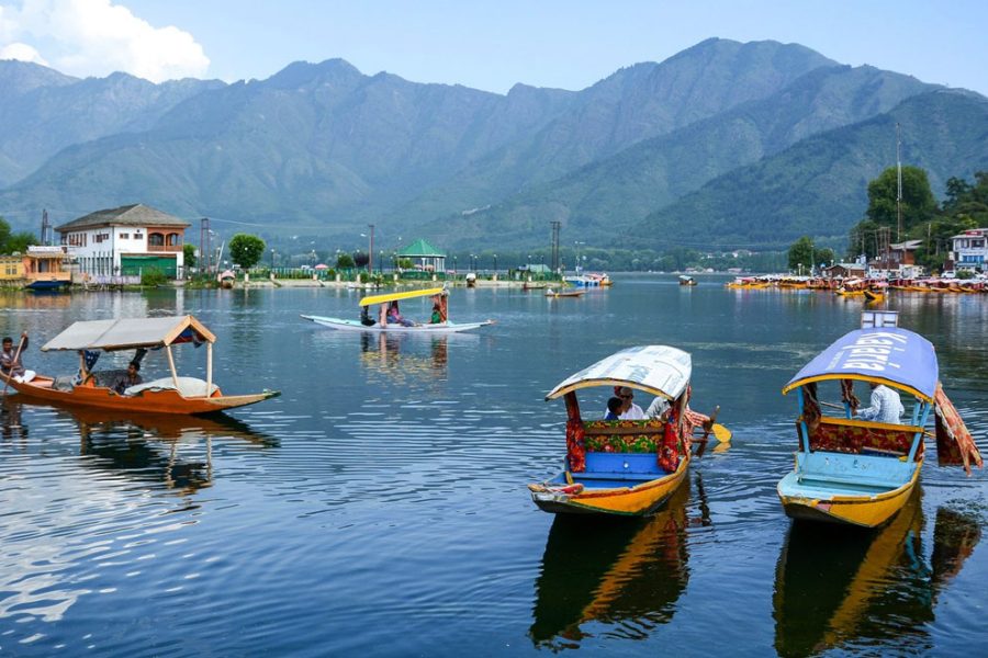 EXPLORE KASHMIR IN 4 DAYS 5 NIGHTS